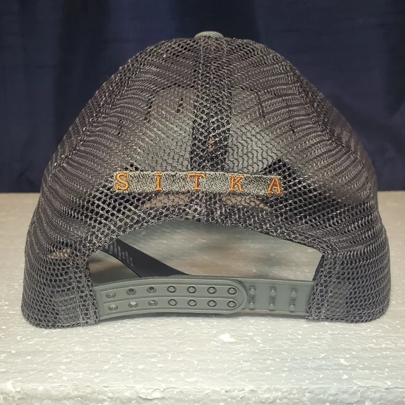 NEW Sitka Gray Meshback Snapback Topo Logo Patch Trucker Hat - Picture 4 of 5